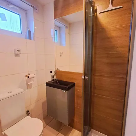 Ideos 7 Osobowy Lägenhet *